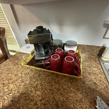 Private Home In Ocala With Fenced Yard, Piano, Central Location, Pets Welcome Kültér fotó